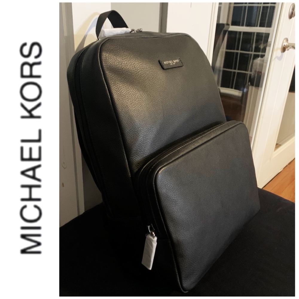 NWT authentic MK genuine leather backpack black - Picture 2 of 6